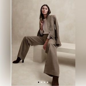 Banana Republic Lido Italian Wool Wide Leg Pants - Downtown Plaid - Size 12